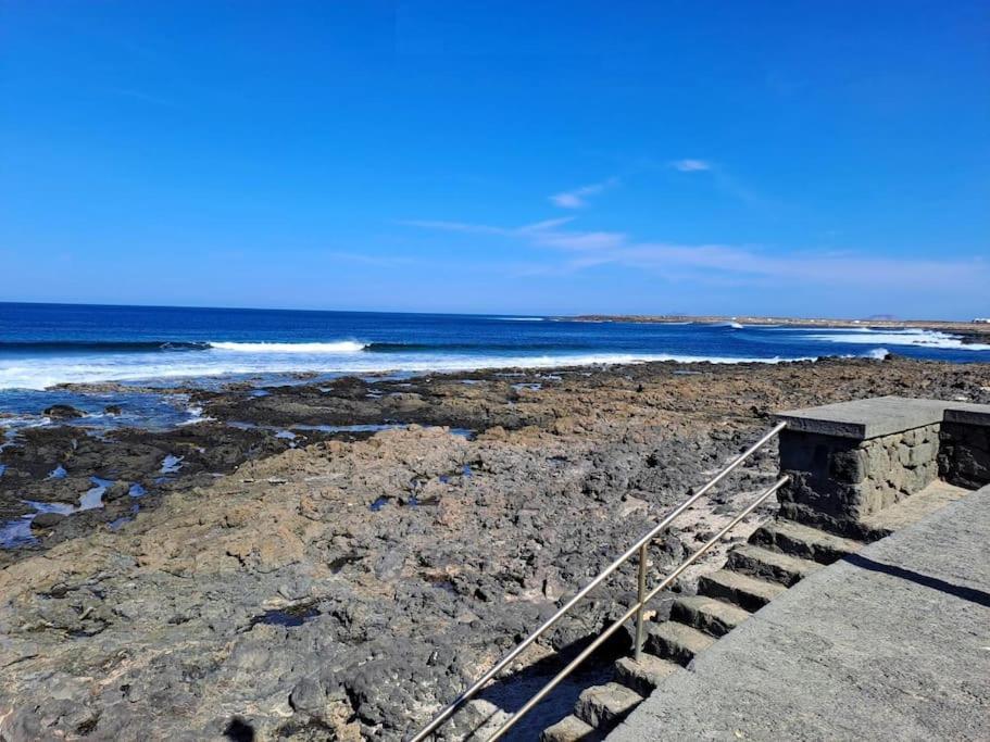 Vv Salitre Apartment La Santa Luaran gambar